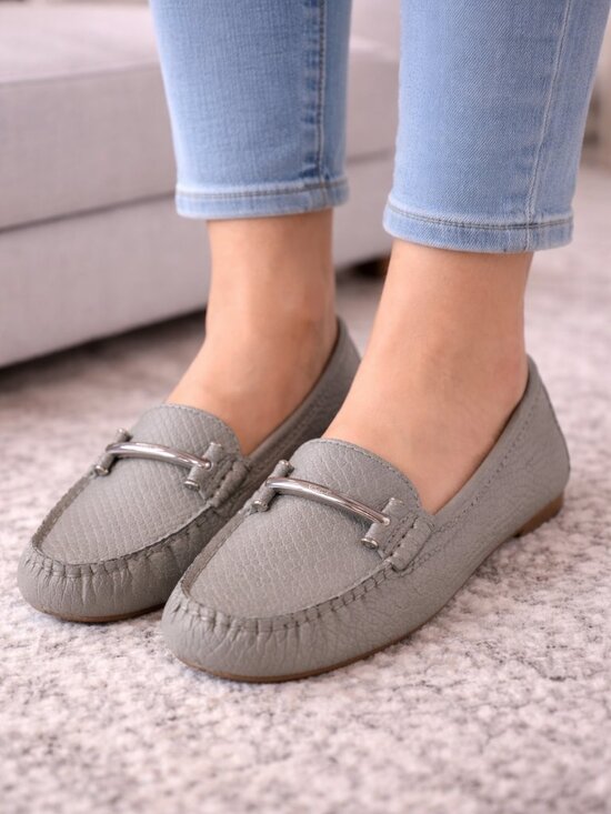 Ralph Lauren Shoes - Lauren Ralph Lauren Gray Caliana Leather Driving Loafers Size 6.5B Snake